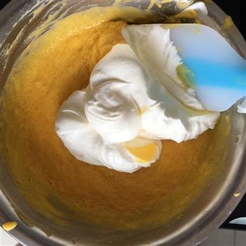 镜面芒果酸奶慕斯蛋糕的做法步骤14
