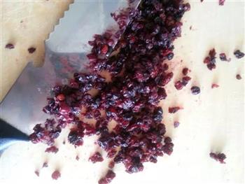 蔓越莓花生牛轧糖的做法步骤2