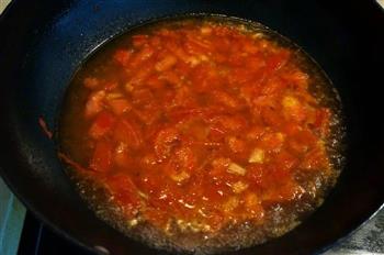 西红柿鸡汤面的做法步骤6