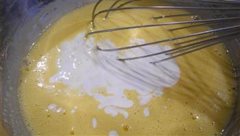 柔软细腻的奶酪炼乳蛋糕的做法步骤5