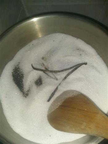 香草奶油焦糖酱的做法步骤1