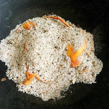 盐焗膏蟹的做法图解4