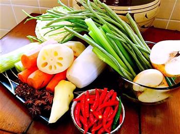 鲜脆的四川泡菜的做法步骤1