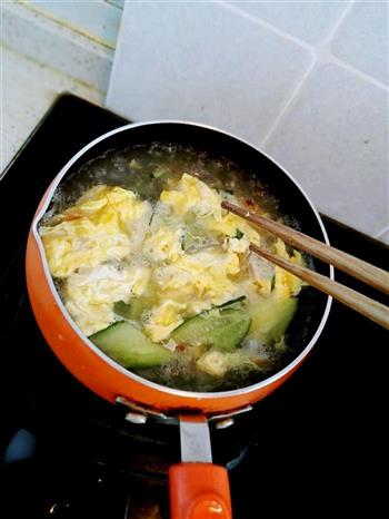 黄瓜鸡蛋粉条汤的做法步骤10