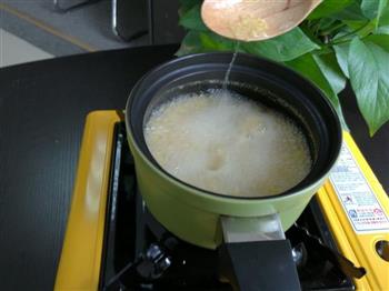 营养小米粥的做法图解3