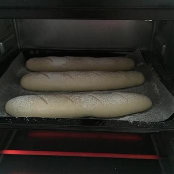美味法棍面包的做法步骤10