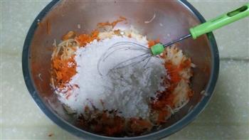 土豆胡萝卜软煎饼的做法步骤2
