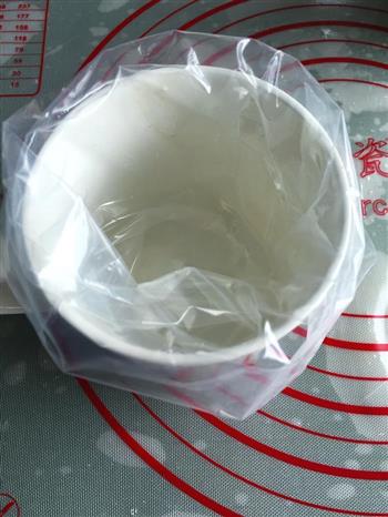 酸奶木糠杯的做法步骤6