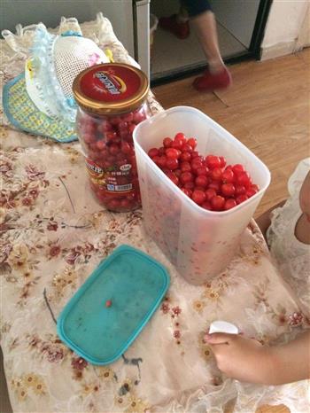 蒸樱桃罐头的做法步骤2