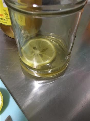 蜂蜜柠檬水-美白又减肥的做法步骤4
