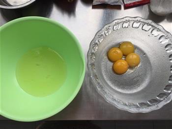 在家自制零基础电饭煲奶油水果蛋糕的做法图解2