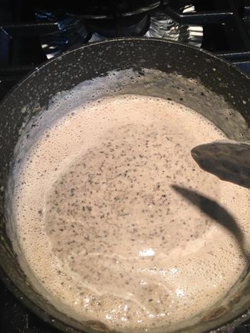 鸡丝奶油蘑菇汤-孙红雷打动主厨的做法步骤9