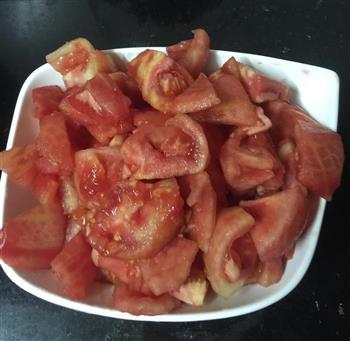 无水番茄炖牛肉的做法步骤2