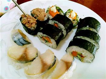 美味寿司，蔬菜醋靖鱼吞拿鱼蟹柳版的做法步骤9