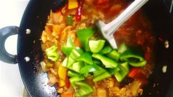 新疆大盘鸡+竹笋美味鲜鸡汤的做法图解11