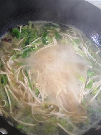 白菜炝锅面的做法图解4