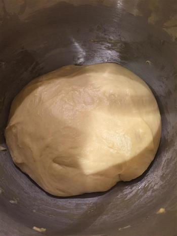 椰蓉奶香面包的做法步骤3