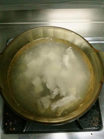 旗鱼味噌汤的做法步骤3
