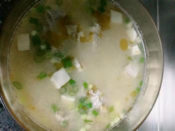 旗鱼味噌汤的做法步骤6