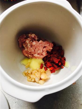 潮州海参汤，海参焖土猪肉，海参炒芹菜的做法步骤4