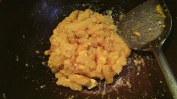 蛋黄焗南瓜的做法图解7