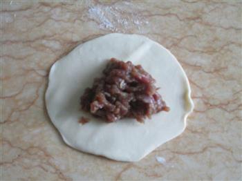 香煎牛肉馅饼的做法步骤5