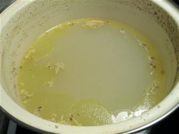 鸡骨高汤和鸡汤面的做法步骤4