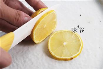 柠檬薏米水的做法图解5