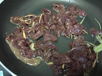 酸菜牛肉的做法图解4