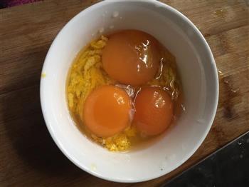 消暑天然美食—丝瓜花煎鸡蛋的做法图解3