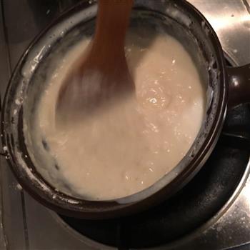 椰蓉奶冻小方的做法步骤2