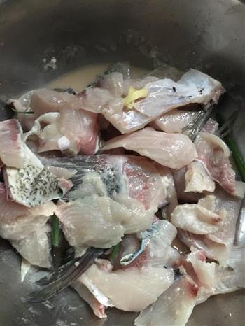 麻辣水煮鱼片的做法步骤1