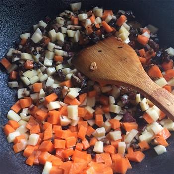腊肉土豆焖饭的做法步骤7
