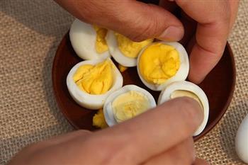 小清新的夏季营养早餐-鹊山鸡白水煮蛋的做法图解5