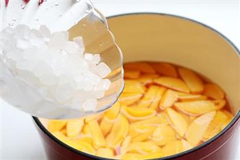 夏季小清新-糖水黄桃的做法步骤4