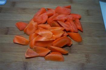 红烧排骨胡萝卜的做法图解8