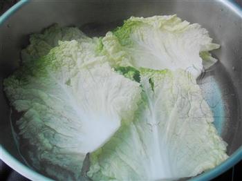 蒸白菜卷的做法步骤2