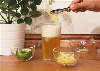 花式啤酒-叶一茜亲手调制的解暑又清凉的夏季饮品的做法步骤6