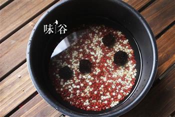 甜蜜袪湿-红豆薏米甜汤的做法步骤3