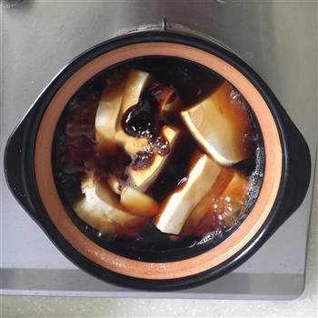 简易鲜味螺肉炖豆腐砂锅煲的做法图解5