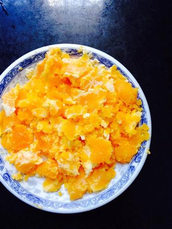 咸蛋黄焗南瓜的做法步骤5