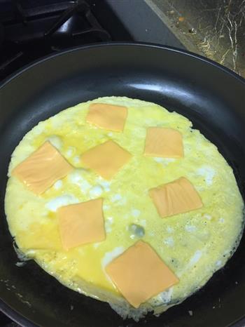 Omelet 美式鸡蛋卷的做法步骤4