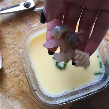海鲜炖蛋的做法步骤2