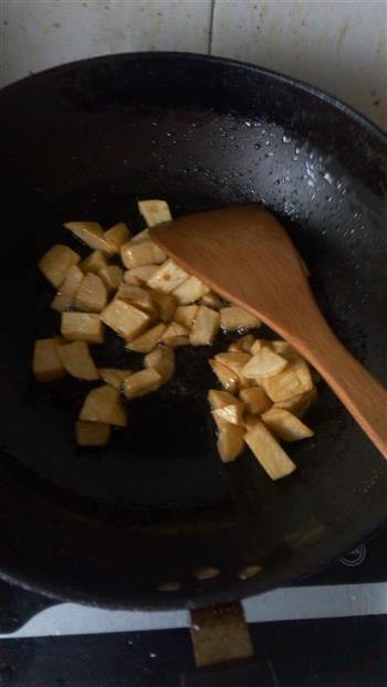 拔丝土豆的做法步骤5