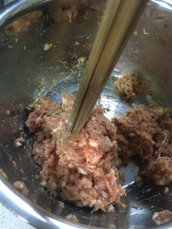 Q弹豆腐肉丸子的做法步骤3