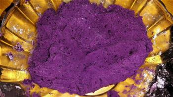 水磨糯米紫薯糕的做法步骤4