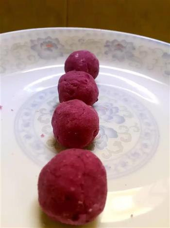 奶香紫薯椰蓉球的做法图解7