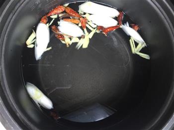 冬瓜西葫芦排骨汤的做法步骤1