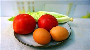 西红柿面疙瘩-夏日开胃必备的做法步骤1