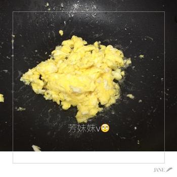 丝瓜炒蛋的做法步骤2